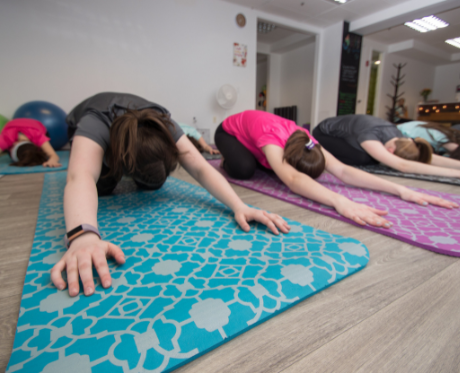 Small group strength and fitness class at Girl Fit. 