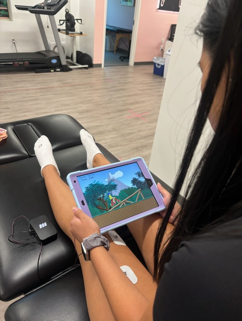 Use of biofeedback for quad contraction during physical therapy after ACL reconstruction